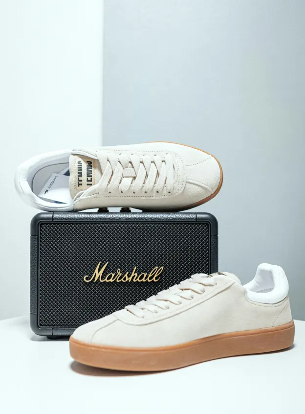 Stable tennis shoes made for quick court movement
